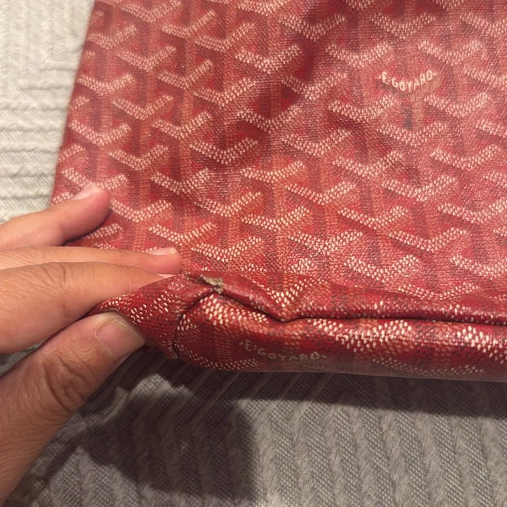 Authentic Goyard St. Louis Red Tote PM - Picture 6 of 14